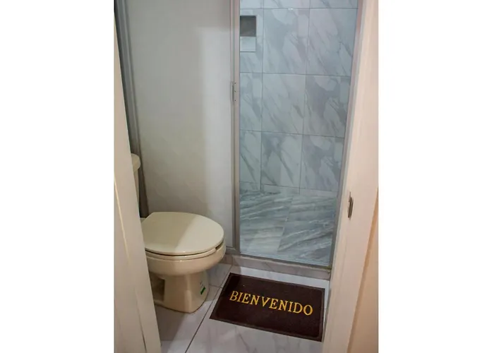 Oyo La Playa Hotel 3*